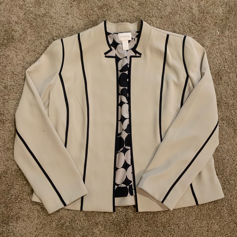 Women’s Black and Cream Chico’s Blazer
